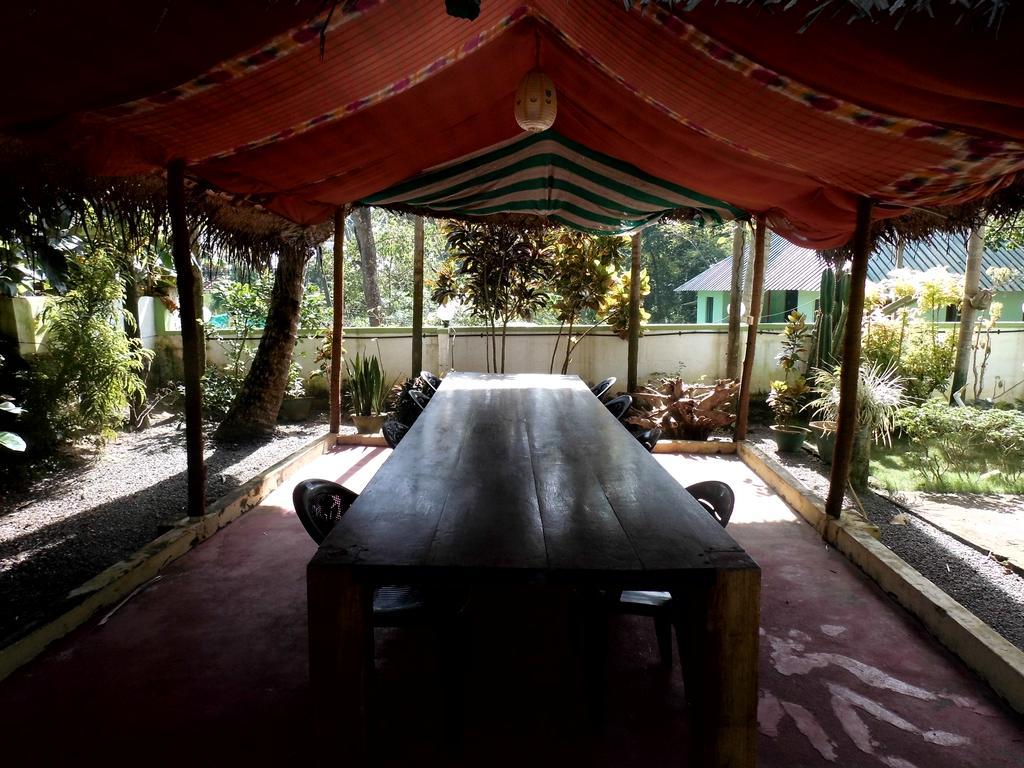 Green Garden Ayurvedic Resort Varkala Buitenkant foto